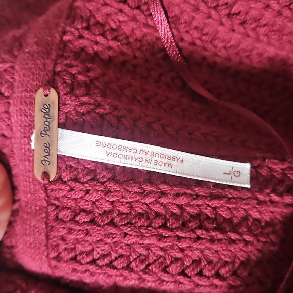 Free PEOPLE Sweater In CABERNET - Picture 5 of 5